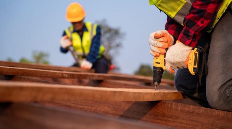 Expert Emergency Roof Repairs services in Crumrod, AR